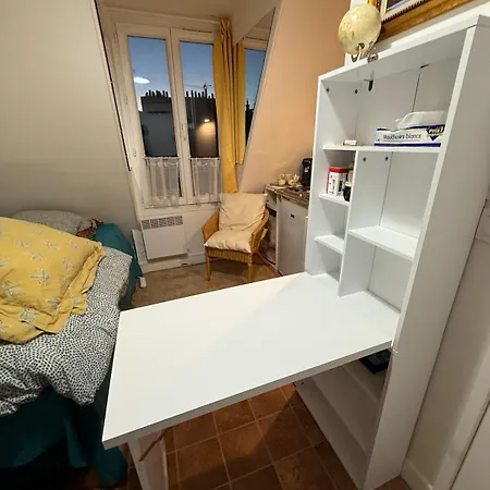 With Eiffel Tower View Apartment
